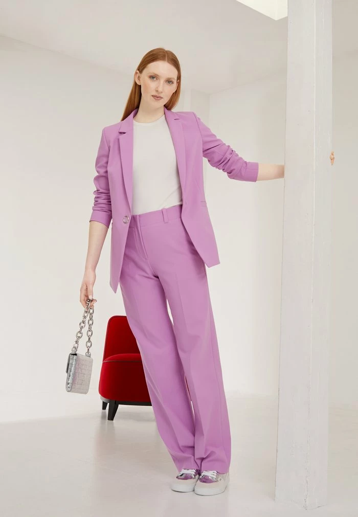 Top 10 🎁 HUGO CLASSIC TANK - Débardeur - Creme 😉 1 Top 10 🎁 HUGO CLASSIC TANK - Débardeur - Creme 😉