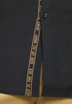 De gros 🎁 HUGO ERRIKO - Chemise Classique - Black ⭐ -HUGO Sales 99e346f79b1e43dca67d11f98bff610e