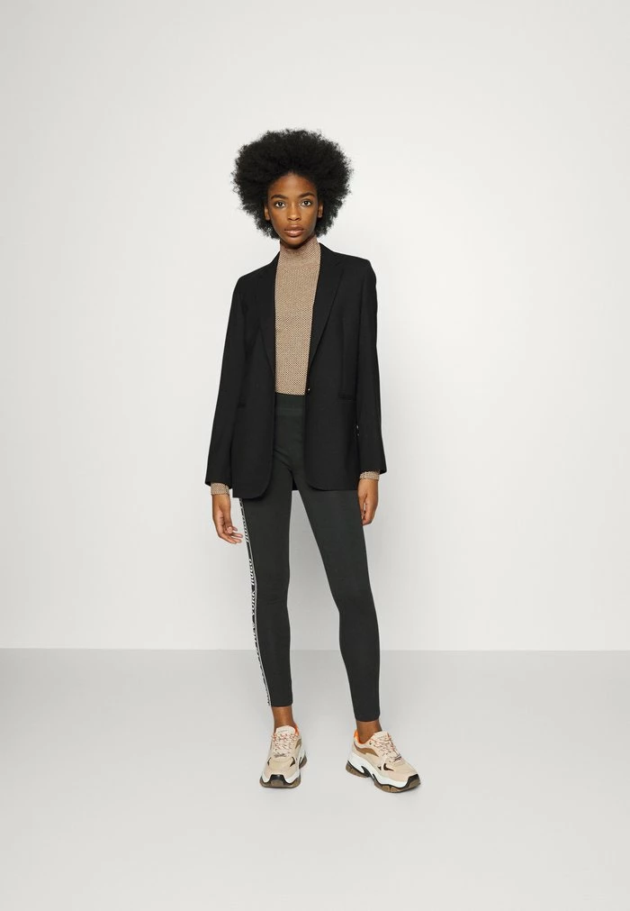 Bon marché ✨ HUGO NATKA - Legging - Black ✨ 2 Bon marché ✨ HUGO NATKA - Legging - Black ✨ – Image 2