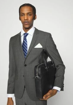 Remise 🎁 HUGO ARTI HESTEN SET - Costume - Medium Grey 💯 17 Remise 🎁 HUGO ARTI HESTEN SET - Costume - Medium Grey 💯 -HUGO Sales a152f19ea63f4f0a93ae8cde16a5c6bb