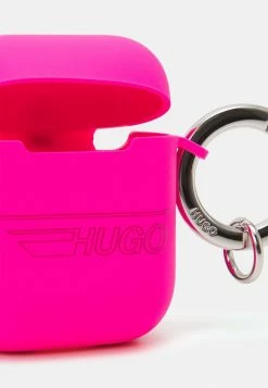 Budget 🥰 HUGO RECORD AIRPODS CASE - Autres Accessoires - Pink ✔️ -HUGO Sales a24e6fb770244e75a3ea5e39bde7583a
