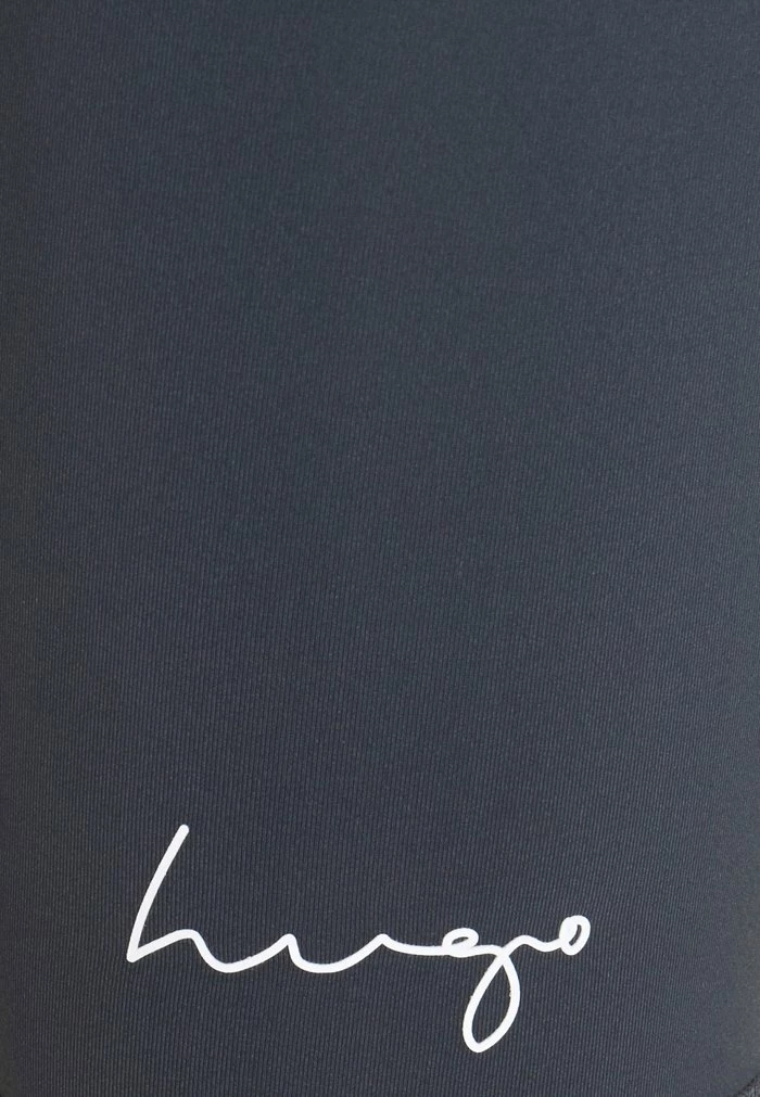 Budget 🛒 HUGO NAKAME - Short - Dark Blue 👍 7 Budget 🛒 HUGO NAKAME - Short - Dark Blue 👍 – Image 7