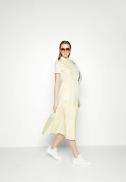 Top 10 ⌛ HUGO KENNISH - Robe Chemise - Light/pastel Yellow 🔥 -HUGO Sales a743925a684341e28df425cb51ddfd72