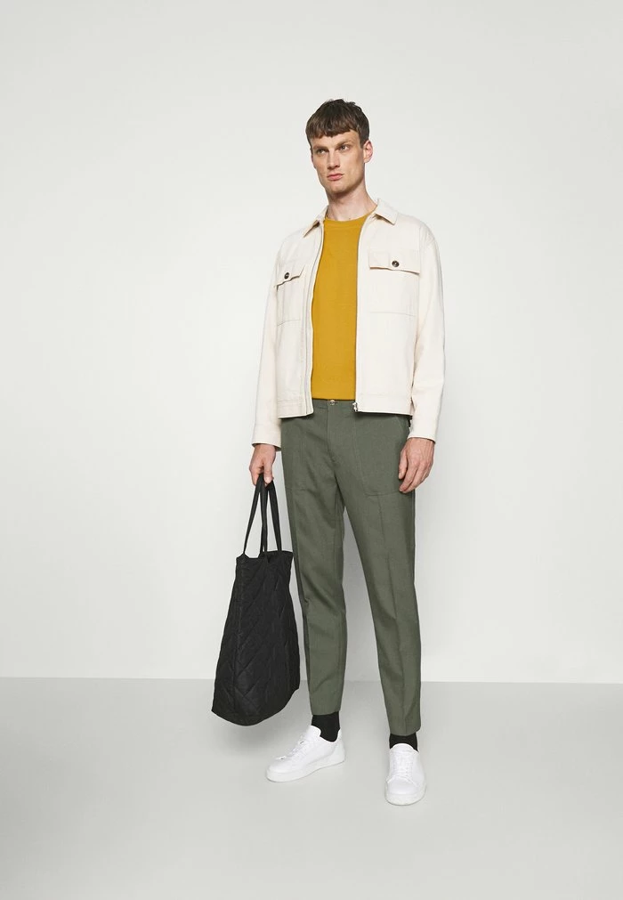 Offres 👏 HUGO DERO - T-shirt Basique - Yellow 😍 2 Offres 👏 HUGO DERO - T-shirt Basique - Yellow 😍 – Image 2