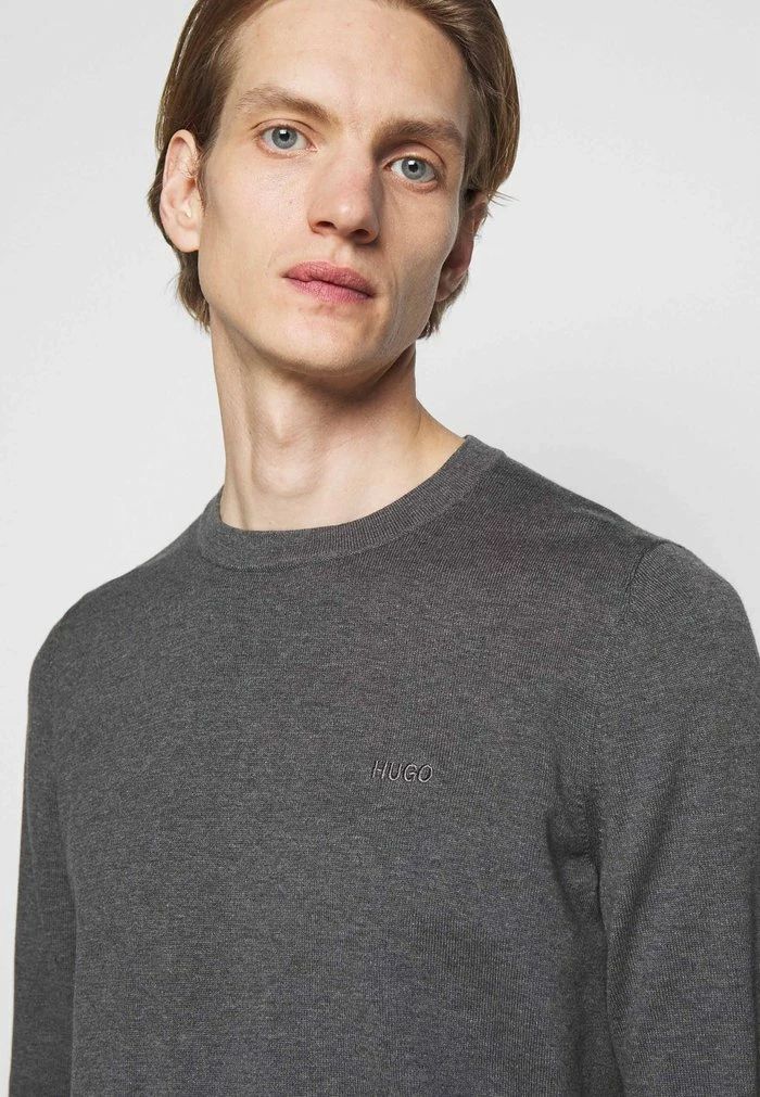 Nouveau 🌟 HUGO SAN CASSIUS - Pullover - Medium Grey 🥰 4 Nouveau 🌟 HUGO SAN CASSIUS - Pullover - Medium Grey 🥰 – Image 4