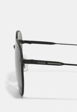 Acheter ✔️ HUGO Lunettes De Soleil - Matt Black 🔥 -HUGO Sales ba1c38770dc24bdc854bfb1b229ee85b