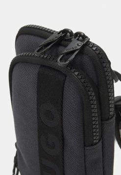 Sortie ✨ HUGO JAYDEN PHONE POUCH UNISEX - Sac Bandoulière - Black 💯 9 Sortie ✨ HUGO JAYDEN PHONE POUCH UNISEX - Sac Bandoulière - Black 💯 -HUGO Sales bc20157400474f28b041ccf520391d14