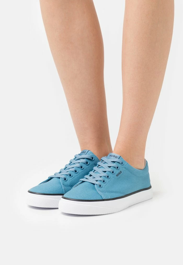 Le moins cher ✨ HUGO DYER TENN - Baskets Basses - Medium Blue 💯 1 Le moins cher ✨ HUGO DYER TENN - Baskets Basses - Medium Blue 💯
