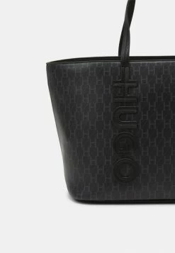 Top 10 🎉 HUGO CHELSEA M - Sac à Main - Open Miscellaneous/black 🔥 -HUGO Sales c5124d445b0c4b04aa2c47284ba86d5a