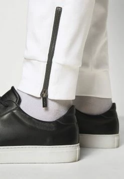 Coupon 🎉 HUGO DUROS - Pantalon De Survêtement - White 👍 14 Coupon 🎉 HUGO DUROS - Pantalon De Survêtement - White 👍 -HUGO Sales c90bbd5d534644bbbe6bbc2879459724