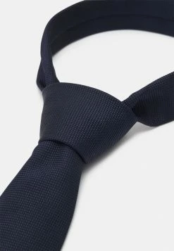 De gros 🧨 HUGO TIE - Cravate - Dark Blue 🥰 -HUGO Sales cc17e4e1d40b43e5a5120327aa414a70