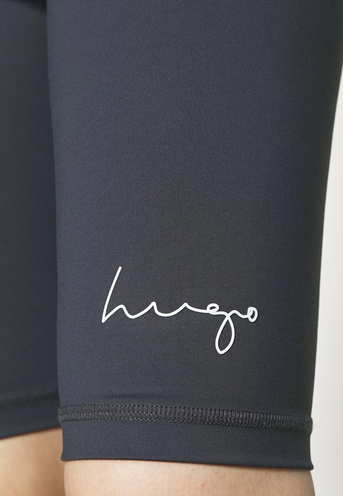 Budget 🛒 HUGO NAKAME - Short - Dark Blue 👍 4 Budget 🛒 HUGO NAKAME - Short - Dark Blue 👍 – Image 4
