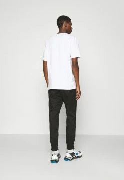 Grosses soldes 🥰 HUGO FAREL - Pantalon Cargo - Black 🥰 -HUGO Sales d210e2c156364008a96983b72c482bd5