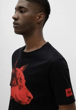 Coupon đ HUGO T-shirt Imprimé - Black â 8 Coupon đ HUGO T-shirt Imprimé - Black â -HUGO Sales d42012c883454a6fa508fd6c21849d4b