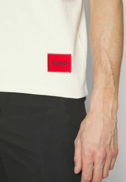 Top 10 💯 HUGO DORKSHIRE - T-shirt Basique - Natural 🧨 12 Top 10 💯 HUGO DORKSHIRE - T-shirt Basique - Natural 🧨 -HUGO Sales dc4e55f6c85b45428cadbae08d5fdf16