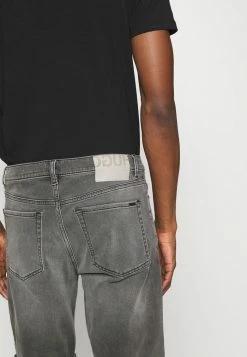 Bon marché 🤩 HUGO Short En Jean - Grey 🎁 9 Bon marché 🤩 HUGO Short En Jean - Grey 🎁 -HUGO Sales e1847d5c071d4992be8141b062ecf304