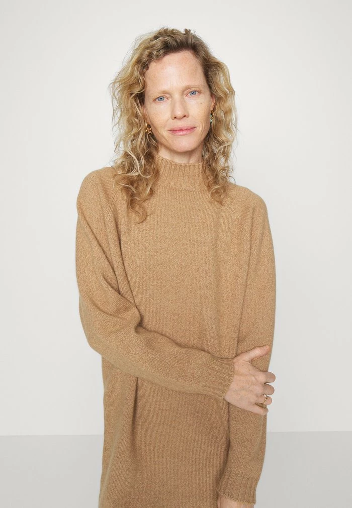 De gros 🥰 HUGO SOSONZ - Robe Pull - Camel Melange 🎉 4 De gros 🥰 HUGO SOSONZ - Robe Pull - Camel Melange 🎉 – Image 4