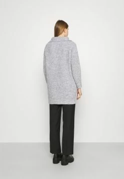 Les meilleures critiques de 💯 HUGO STEVETTA - Pullover - Medium Grey 🤩 8 Les meilleures critiques de 💯 HUGO STEVETTA - Pullover - Medium Grey 🤩 -HUGO Sales e420f5d58fcd403a856a21530d0a3ab5