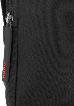 Les meilleures critiques de ✨ HUGO UNISEX - Sac Bandoulière - Schwarz 🤩 11 Les meilleures critiques de ✨ HUGO UNISEX - Sac Bandoulière - Schwarz 🤩 -HUGO Sales e83fccccd3f34c54aeef051d5bfb5b3f