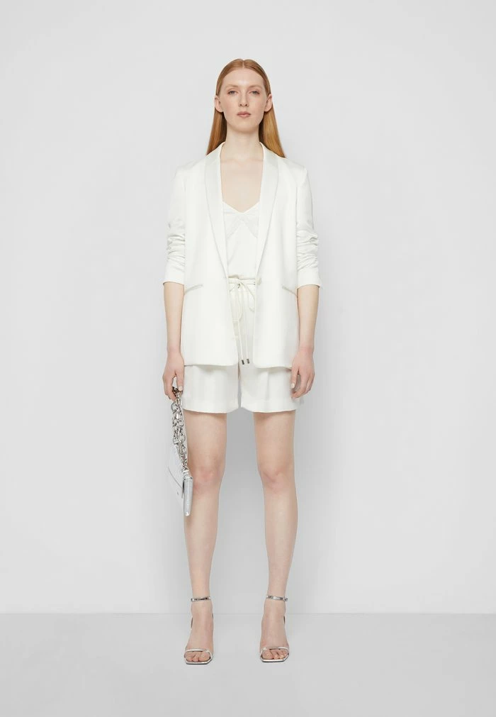 Nouveau ⌛ HUGO HALEII-1_OC - Short - Creme 🌟 2 Nouveau ⌛ HUGO HALEII-1_OC - Short - Creme 🌟 – Image 2