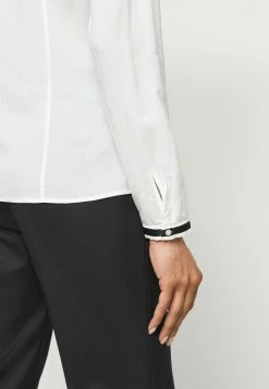 Budget 🌟 HUGO ESHIMA - Blouse - Natural 😍 12 Budget 🌟 HUGO ESHIMA - Blouse - Natural 😍 -HUGO Sales e937422bfe0740f48fa1c871b0e3d230