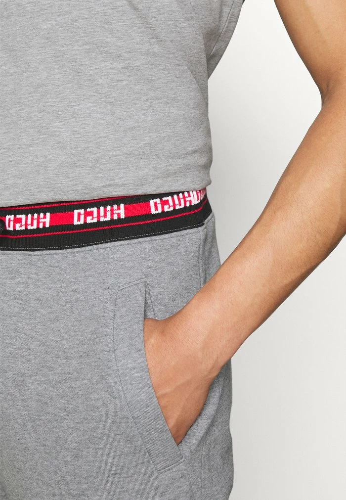 Meilleure vente 🔥 HUGO DOAK - Pantalon De Survêtement - Grey ❤️ 7 Meilleure vente 🔥 HUGO DOAK - Pantalon De Survêtement - Grey ❤️ – Image 7