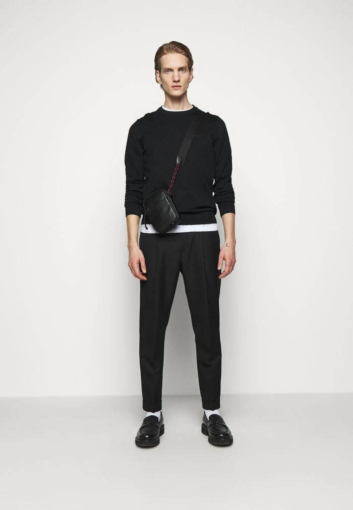 Grosses soldes ✨ HUGO SAN CASSIUS - Pullover - Black 🌟 2 Grosses soldes ✨ HUGO SAN CASSIUS - Pullover - Black 🌟 – Image 2