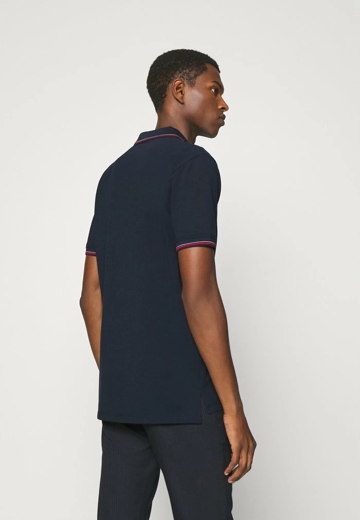 Budget ✨ HUGO DINOSO - Polo - Dark Blue 😍 3 Budget ✨ HUGO DINOSO - Polo - Dark Blue 😍 – Image 3