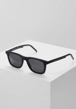 Budget ⭐ HUGO Lunettes De Soleil - Black ⌛