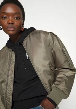 Coupon ⌛ HUGO Sweat à Capuche - Black ⭐ -HUGO Sales f00f7fd29d05465cb24fc2b757173d10