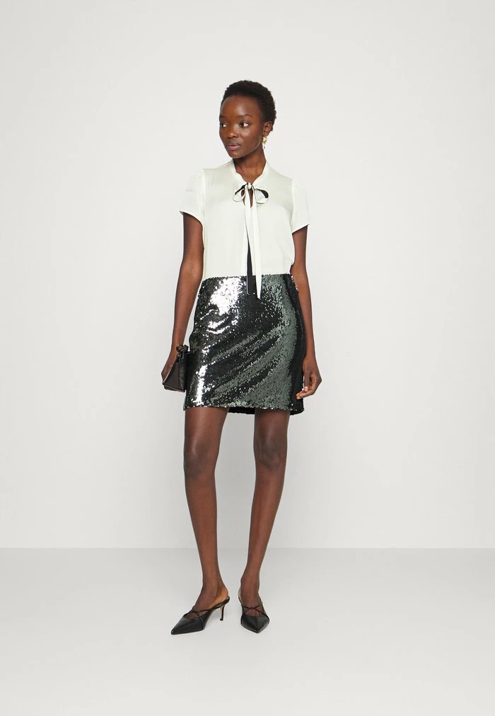 Budget 🤩 HUGO CIMBALI - Blouse - Natural 😍 2 Budget 🤩 HUGO CIMBALI - Blouse - Natural 😍 – Image 2