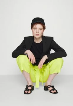 Grosses soldes 🎁 HUGO HERMISI - Pantalon Classique - Bright Yellow 🔔 -HUGO Sales f83a8f9552734399b7be38ae467b03df