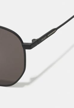 Acheter ✔️ HUGO Lunettes De Soleil - Matt Black 🔥 -HUGO Sales fddf597e00c541b392a03eb7d139c2a0