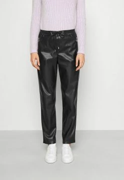 Les meilleures critiques de 🥰 HUGO HAZOI - Pantalon Classique - Black ❤️